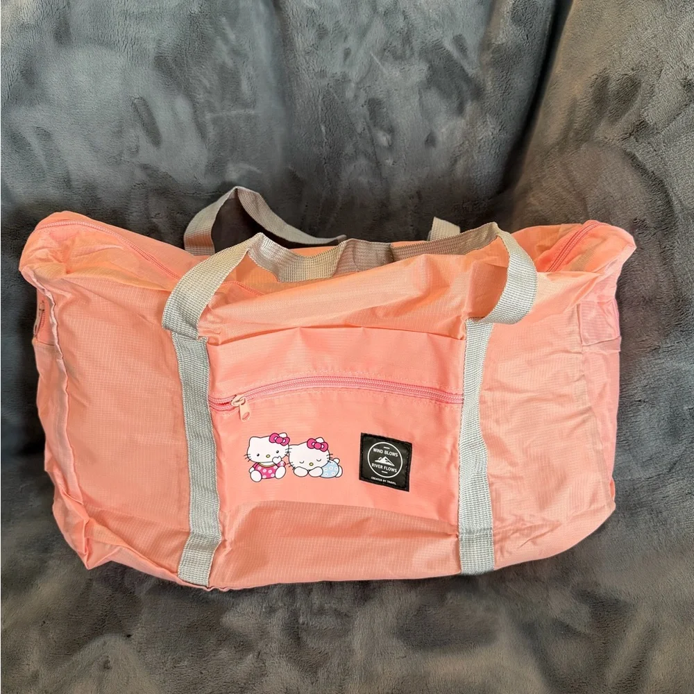 ❤️❤️SANRIO MYSTERY BUNDLE with Hello Kitty Pink Duffle Bag